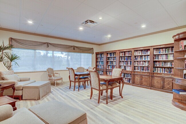 Building Photo - 4301 N Ocean Blvd