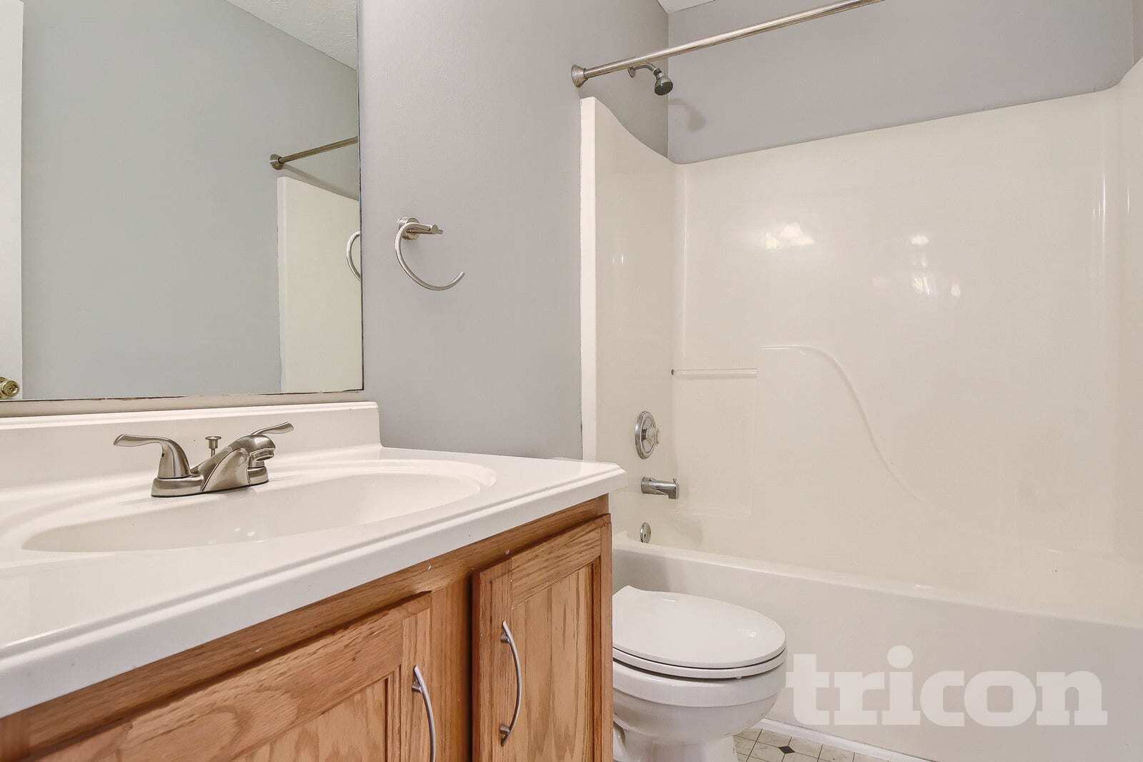 Building Photo - 1401 Lancaster Ct