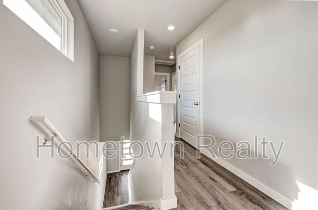 Building Photo - 8921 NW 109th Terrace