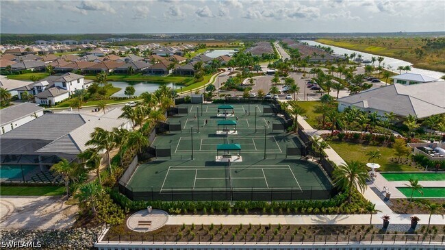 Building Photo - 11801 Venetian Lagoon Dr