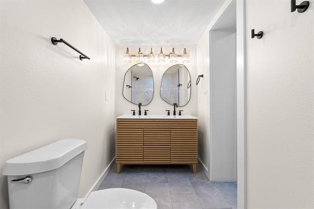 Building Photo - 2417 Arrow Ln