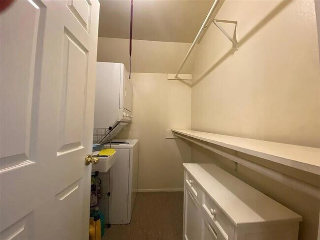Building Photo - 3224 Timmons Ln