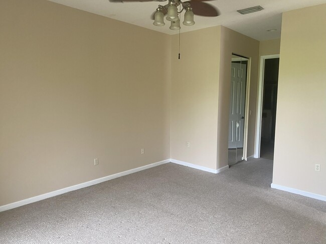 Building Photo - 906 Mariner Bay Blvd