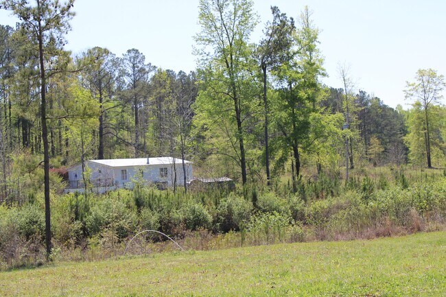 Building Photo - 818 W Grantville Rd