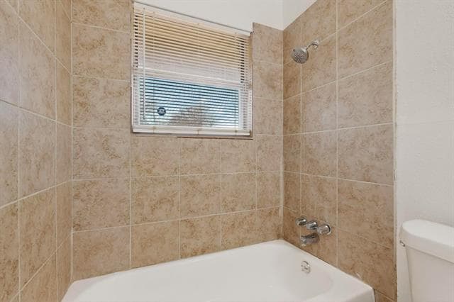 Building Photo - 310 Palm Oak Dr