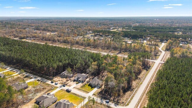 Building Photo - 1433 Rd 66113