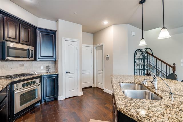 Building Photo - 4268 Riverview Dr