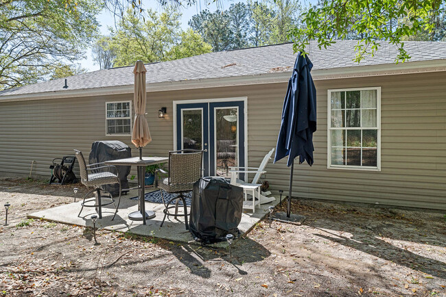 Backyard Patio-1 - 690 Shortwell Ave