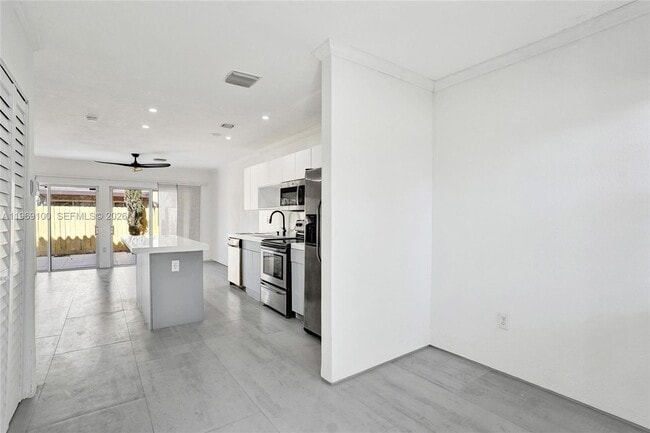 Building Photo - 7783 SW 94th Ln