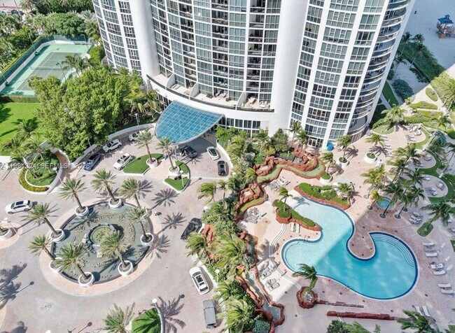 Building Photo - 18101 Collins Ave