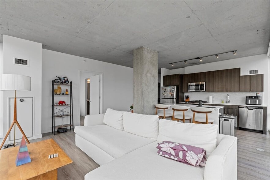 Building Photo - 728 N Morgan St