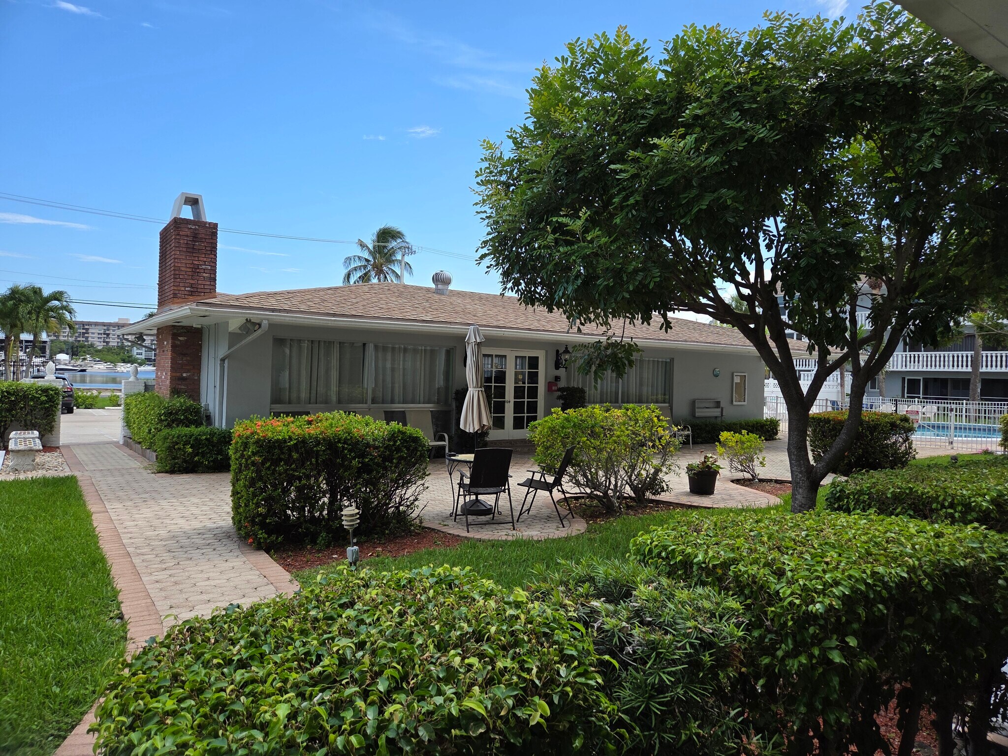 Patio and Community Clubhouse - 1965 SE 5th Ct