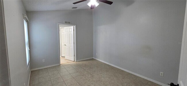 Building Photo - 3412 Palm Beach Dr