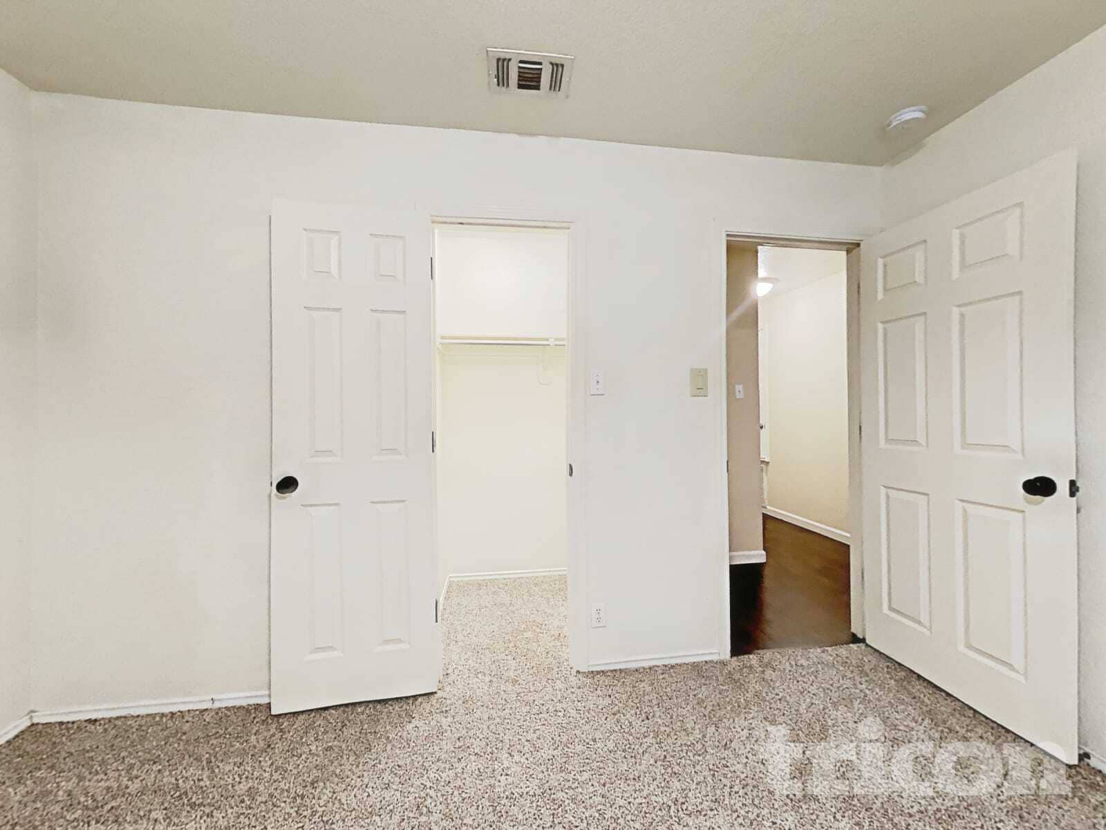 Building Photo - 9607 Kennebec Way