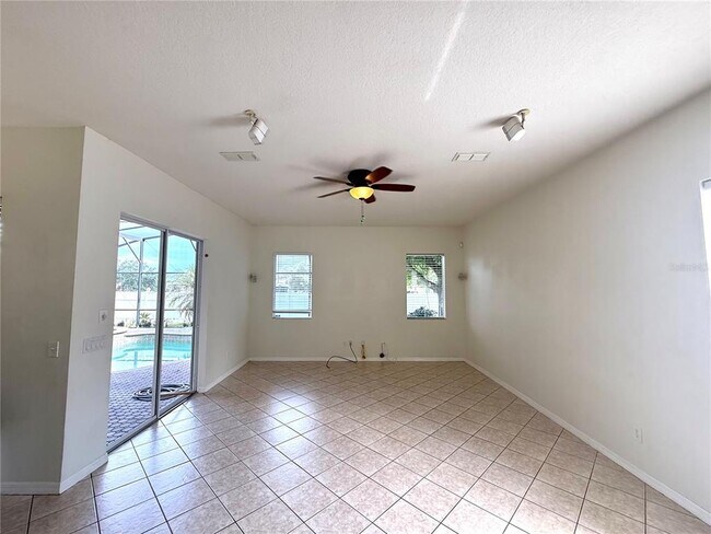 Building Photo - 4495 Harts Cove Way