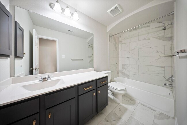 Building Photo - 21314 Tropisea Dr