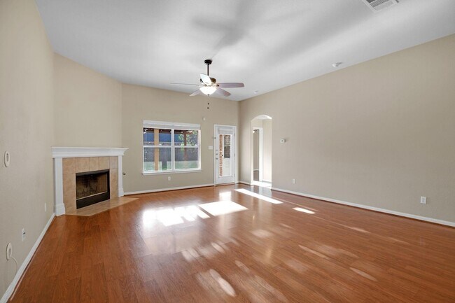 Building Photo - 4494 Heritage Well Ln