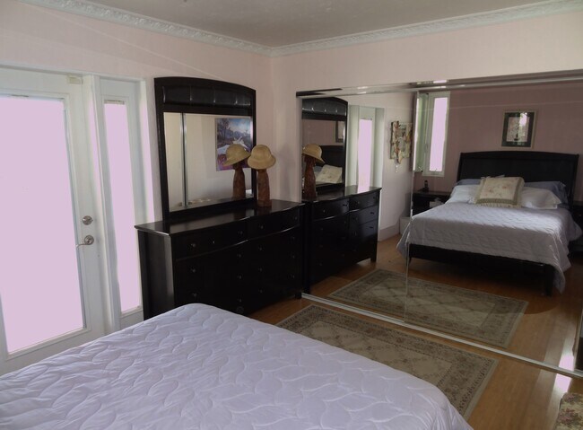 Building Photo - 49415 Mojave Dr