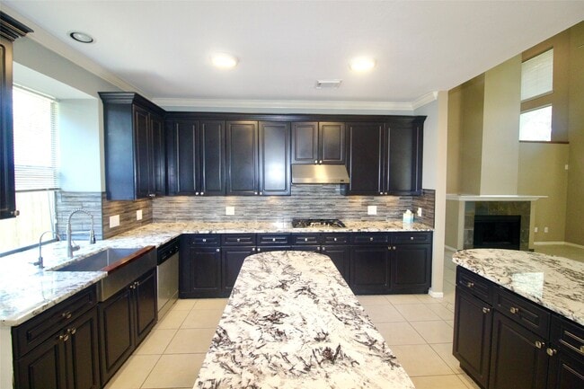Building Photo - 4415 Crimson Ct