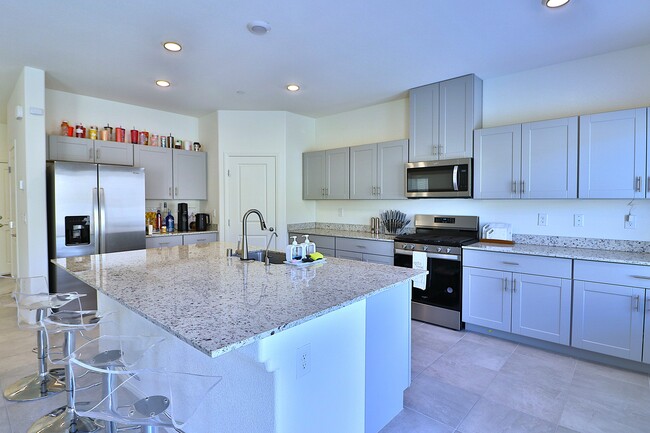 Kitchen - 7231 Alabaster Peak St