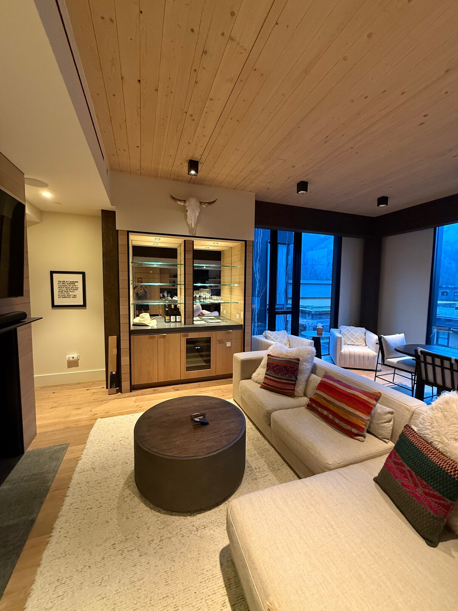 Building Photo - 100 4th St W