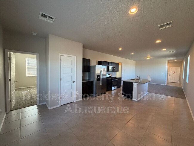 Building Photo - 4875 Mount Salas St NE