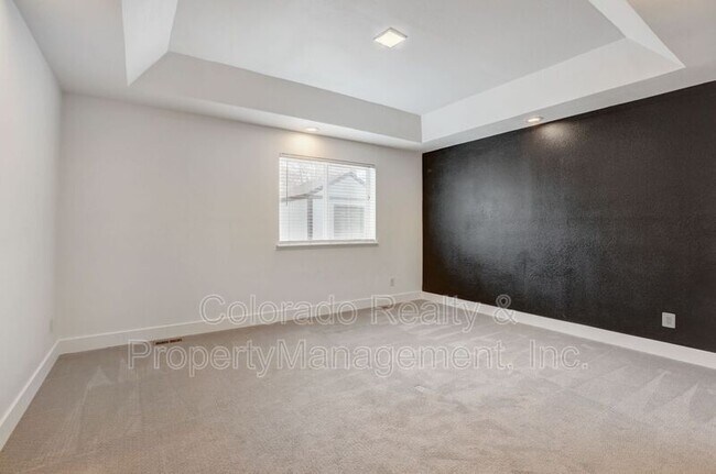 Building Photo - 2581 S Hazel Ct