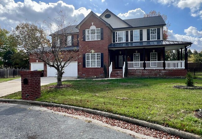 Building Photo - Four bedroom, 3.5 bath house in Elon!  Mus...