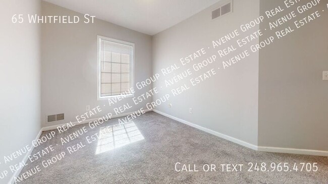 Building Photo - 65 Whitfield St