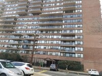 Building Photo - 270 Marin Blvd