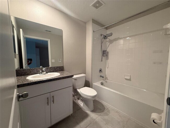 Building Photo - 8523 Reedville St