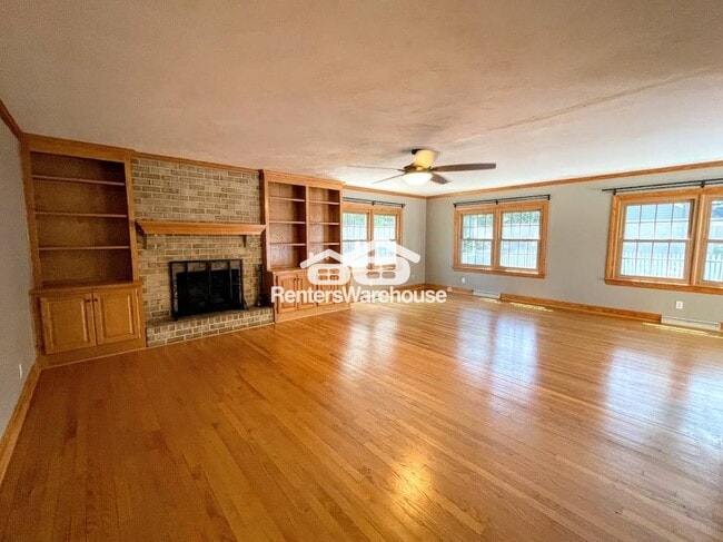 Building Photo - 2925 Duke of York Dr