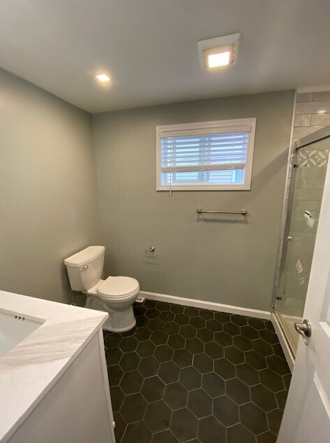 Building Photo - 102 Ashworth Plz