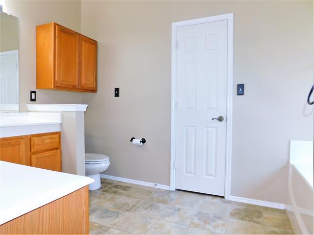 Building Photo - 3840 Chimney Rock Dr