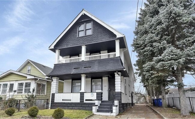 Building Photo - 1176 Norwood Rd