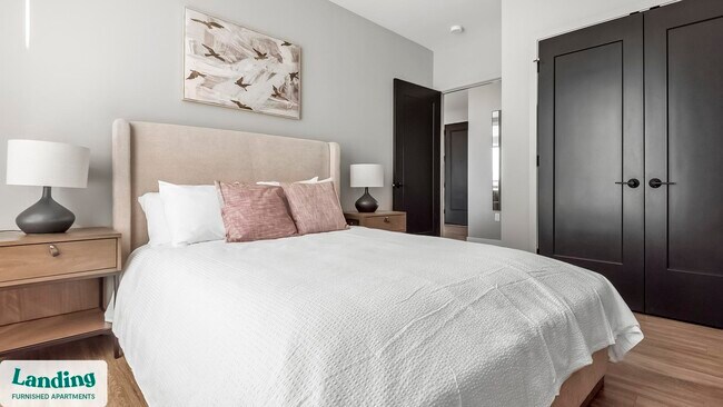 Building Photo - 299 DeBaliviere Ave