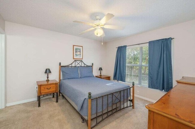 Building Photo - 4276 Calinda Ln
