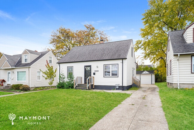 Building Photo - 12426 Shady Oak Blvd