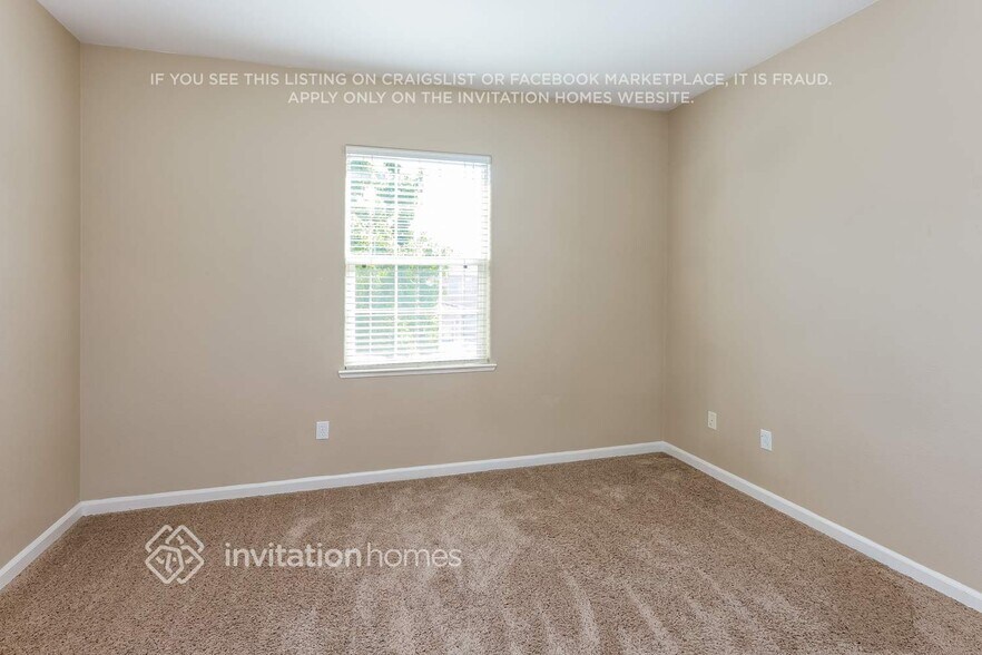 Building Photo - 118 Palermo Way