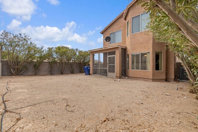 Building Photo - Nice Two-Story Family Home In Rita Ranch w...