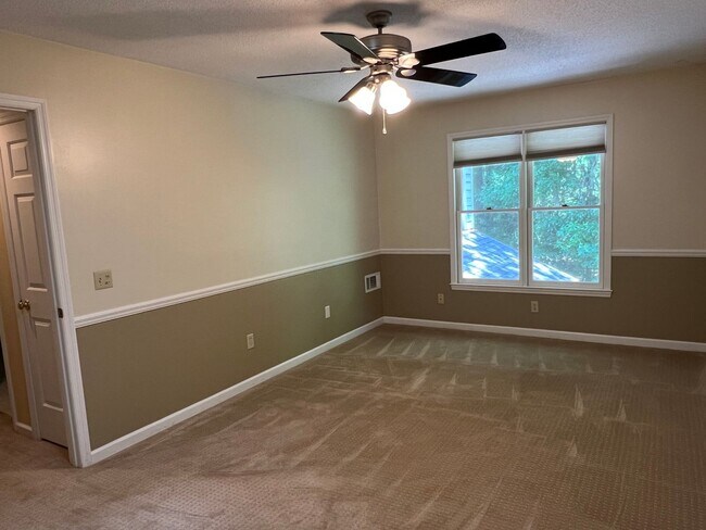 Building Photo - Lowcountry Style Home in Hilton Head Plantation- Unfurnished