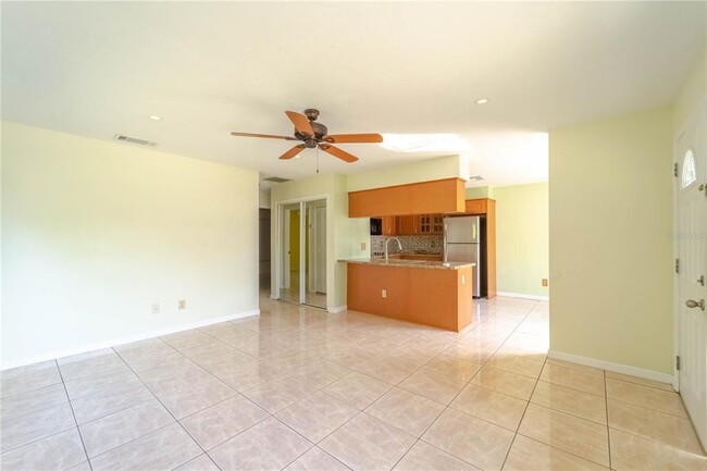 Building Photo - 3352 Netherwood Dr
