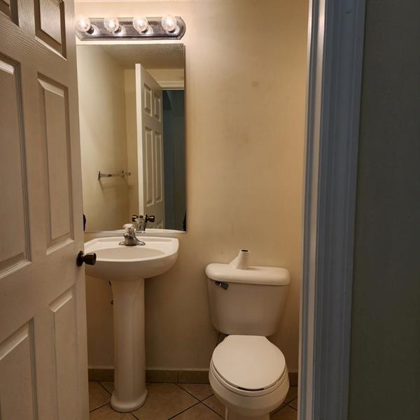 Building Photo - 4929 N Harbor Isles Dr