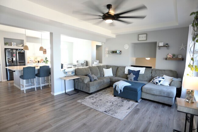 Building Photo - 3 Bedroom Newer Construction Home in Banni...