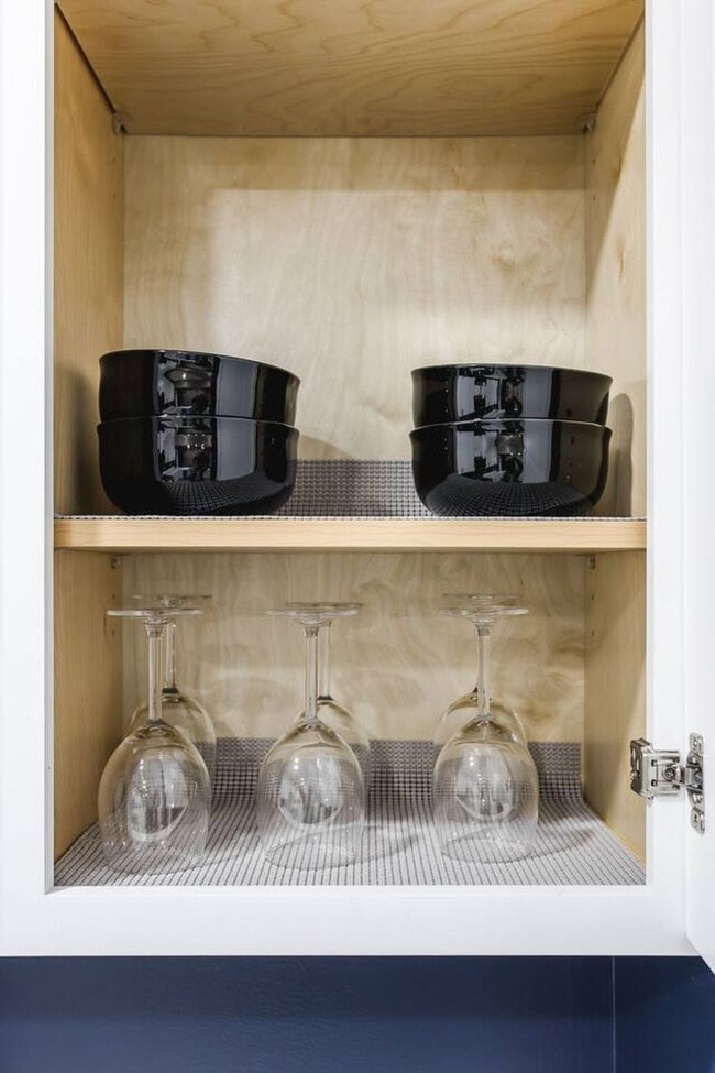 Building Photo - 1523 S East St