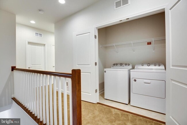 Building Photo - 4488 Lateleaf Trl