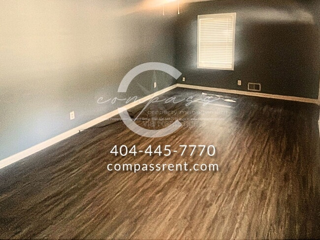 Building Photo - 3228 White Oak Cir