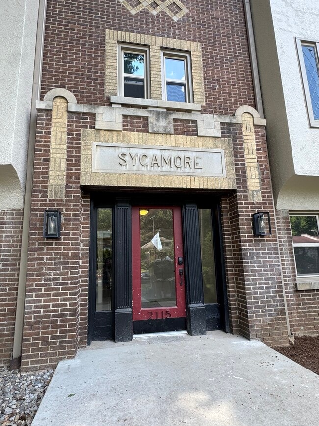 Building Photo - Speed Ave Apartments