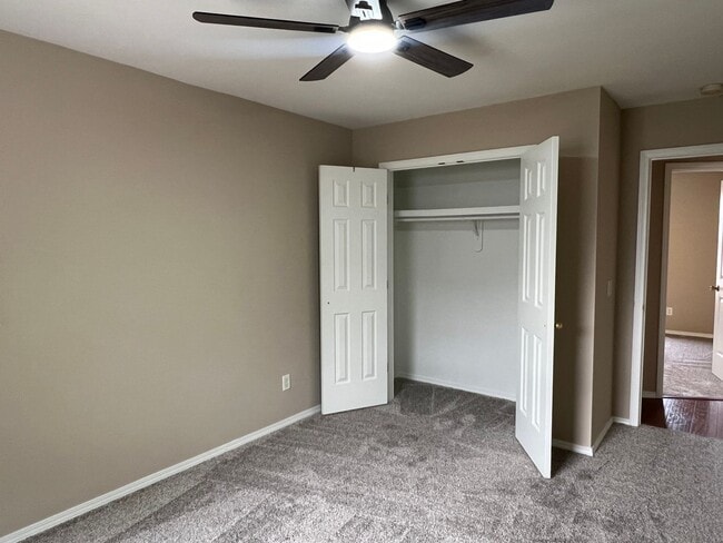 Building Photo - AVAILABLE NOW! Nixa 3 Bedroom, 2 Bathroom