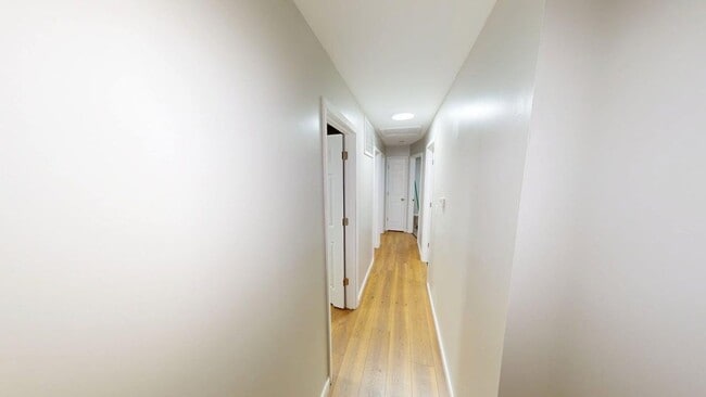 Building Photo - Completely Remodeled 3 Bedroom Ranch for R...